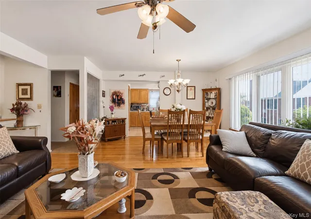 Photo 3 of Multi family home for sale at 1610 Astor Ave, New York, NY 10469 | MLS# 1047949 | Listing updated on 2026-10-09