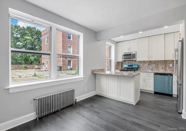 Listing Photo 5 - Condo for sale in building located at 141-15 Union Turnpike, New York, NY 11367 - Unit #1-O