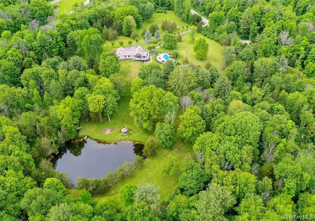 Photo 3 of Single family home for sale at 129 Clinton Corners Rd, Pleasant Valley, NY 12578 | MLS# 1048041 | Listing updated on 2026-09-11
