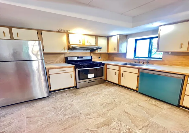 Photo 2 of Condo for sale at 56-16 Seabury St #2A, New York, NY 11373 | MLS# 1048049 | Listing updated on 2026-09-13