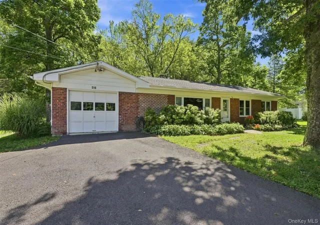 Photo 1 of Single family home for sale at 316 State Route 32 N, New Paltz, NY 12561 | MLS# 1048078 | Listing updated on 2026-09-14