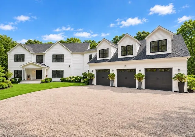 Single family home for sale at 421 Edge Of Woods Rd, Southampton, NY 11976 | MLS# 1048083