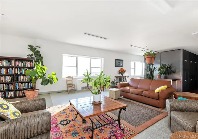 Photo 3 of Condo for sale at 370 W Broadway #5K, Long Beach, NY 11561 | MLS# 1048087 | Listing updated on 2026-09-13