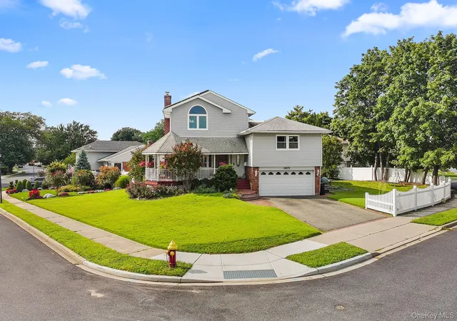 Photo 2 of Single family home for sale at 3671 Adele Ct, Hempstead, NY 11793 | MLS# 1048290 | Listing updated on 2026-09-15