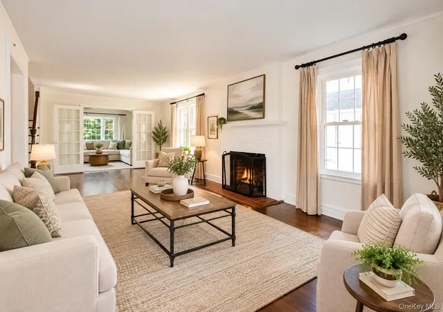 Photo 4 of Single family home for sale at 162 Elton Rd, Hempstead, NY 11530 | MLS# 1048411 | Listing updated on 2026-09-15