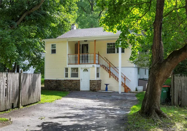 Photo 2 of Single family home for sale at 1 Zias Dr, Fishkill, NY 12508 | MLS# 1048445 | Listing updated on 2026-10-03