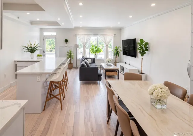 Condo for sale at 50 Columbus Ave #F10, Eastchester, NY 10707 | MLS# 1048629