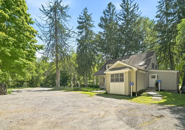 Photo 4 of Single family home for sale at 2a Hardscrabble Rd, North Salem, NY 10560 | MLS# 1048631 | Listing updated on 2026-09-19