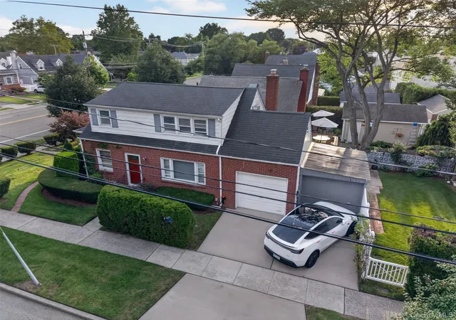 Photo 3 of Single family home for sale at 69 Stewart Ave, Hempstead, NY 11530 | MLS# 1048644 | Listing updated on 2026-09-15
