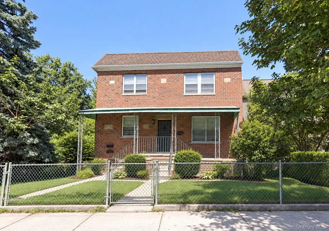 Photo 2 of Sale Pending at 1526 Ericson Pl, New York, NY 10461 | MLS# 1048655 | Listing updated on 2026-09-29