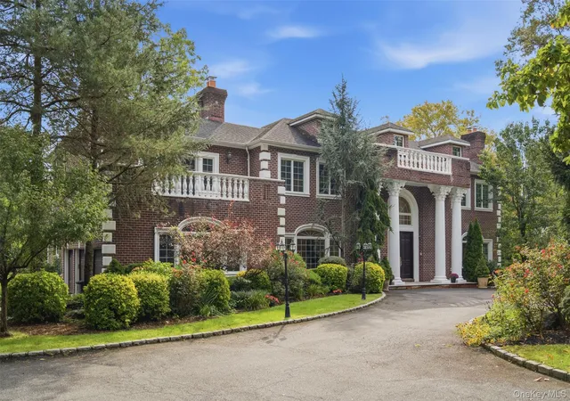 Photo 1 of Mansion for sale at 147 Bacon Rd, North Hempstead, NY 11568 | MLS# 1048694 | Listing updated on 2026-09-14