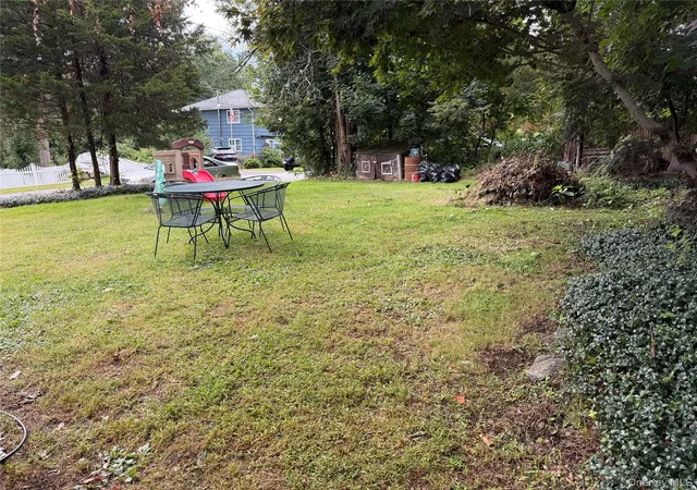Photo 4 of House for sale at 9-11 Veteran Rd, Patterson, NY 12563 | MLS# 1048698 | Listing updated on 2026-09-17