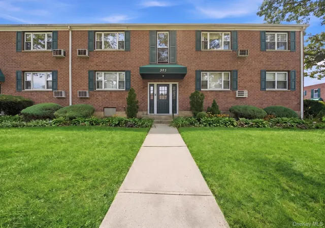 Photo 1 of Condo for sale at 985 Fenwood #3, Hempstead, NY 11580 | MLS# 1048773 | Listing updated on 2026-09-11
