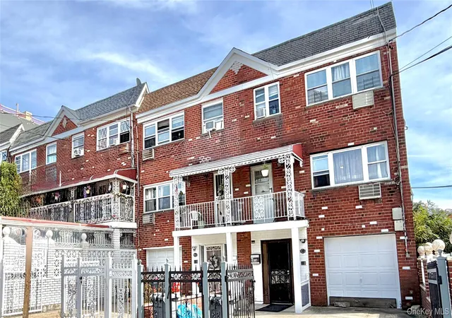 Multi family home for sale at 2016 Lafayette Ave, New York, NY 10473 | MLS# 1048781