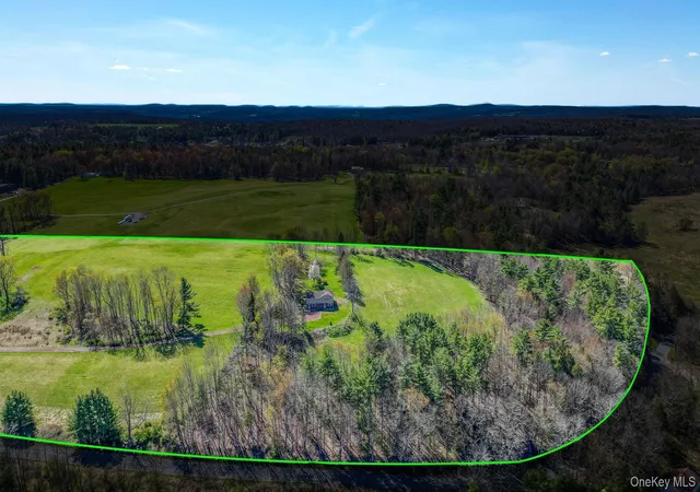 Photo 2 of Single family home for sale at 208 Shortcut Rd, Cochecton, NY 12726 | MLS# 1048798 | Listing updated on 2026-09-11
