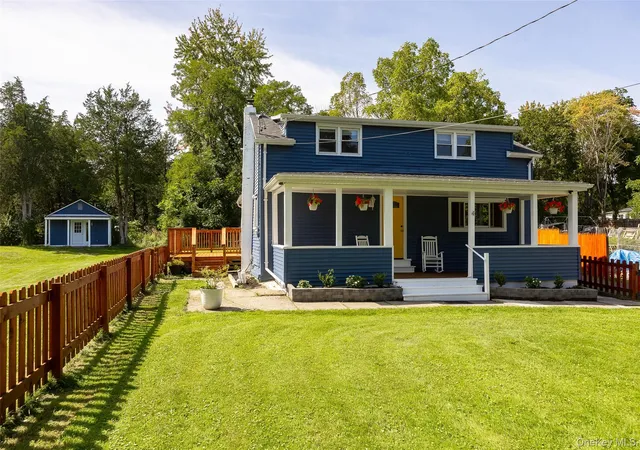 Photo 3 of Single family home for sale at 4 Stoley Ln, Saugerties, NY 12477 | MLS# 1048840 | Listing updated on 2026-09-14