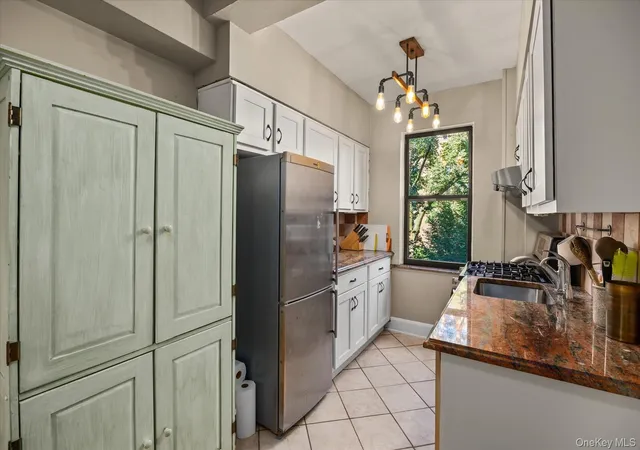 Photo 4 of House for sale at 65 Park Ter E #C48, New York, NY 10034 | MLS# 1048846 | Listing updated on 2026-09-11