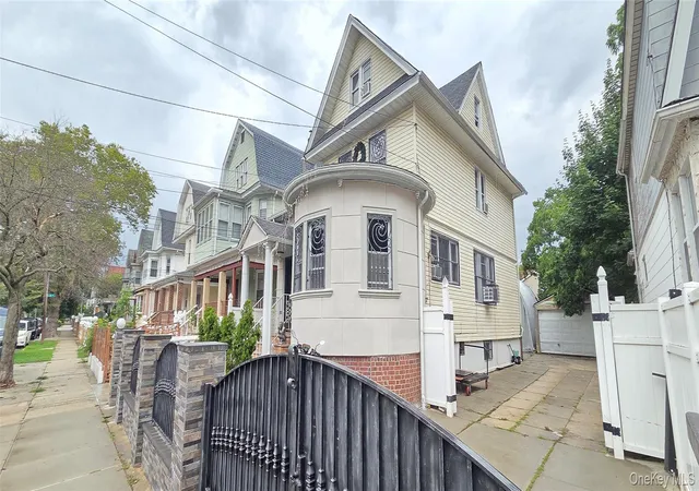Photo 1 of Single family home for sale at 92 11 107th Street, New York, NY 11418 | MLS# 1048868 | Listing updated on 2026-10-05