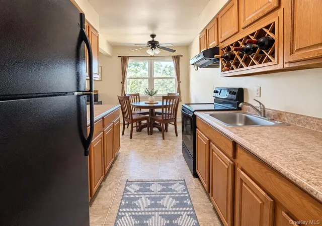 Photo 3 of Condo for sale at 50 Cromwell Ter #6, New Windsor, NY 12553 | MLS# 1048947 | Listing updated on 2026-09-14