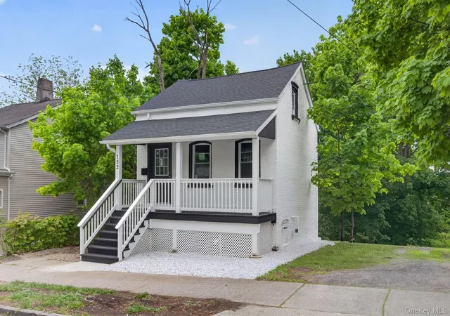 Photo 1 of Single family home for sale at 152 N Clinton St, Poughkeepsie, NY 12601 | MLS# 1048974 | Listing updated on 2026-09-11