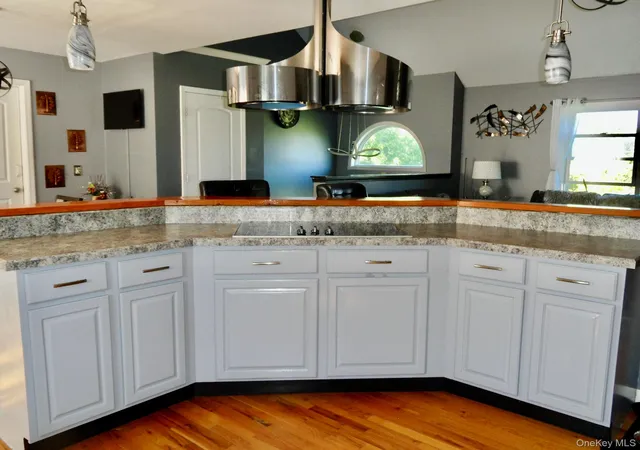 Photo 4 of Single family home for sale at 26 Winters Ln, Mamakating, NY 10940 | MLS# 1049007 | Listing updated on 2026-09-12