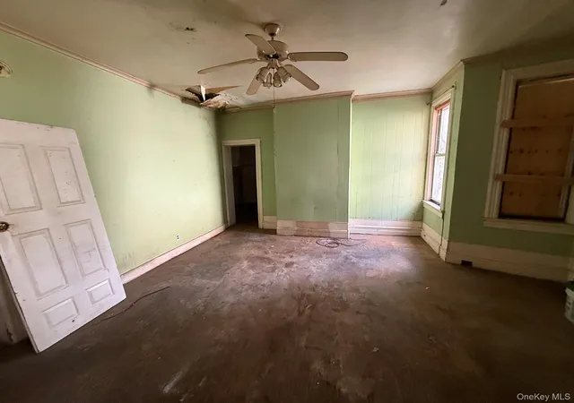 Photo 3 of Sale Pending at 332 S 6th Avenue, Mount Vernon, NY 10550 | MLS# 1049088 | Listing updated on 2026-09-29