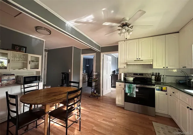 Photo 3 of Single family home for sale at 302 Mccall Ave, Islip, NY 11795 | MLS# 1049173 | Listing updated on 2026-09-14