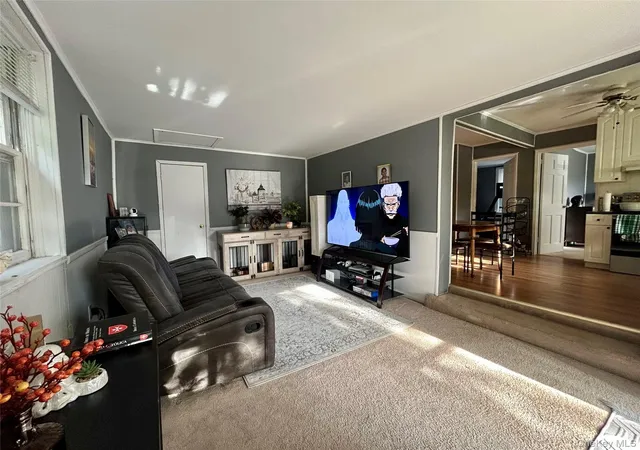 Photo 4 of Single family home for sale at 302 Mccall Ave, Islip, NY 11795 | MLS# 1049173 | Listing updated on 2026-09-14