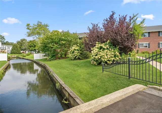 Photo 3 of Sale Pending at 200 Merrick Rd #L, Babylon, NY 11701 | MLS# 1049220 | Listing updated on 2026-09-28