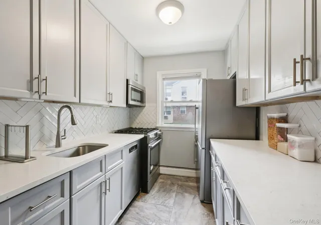 Photo 1 of Condo for sale at 20 Main St #20, Haverstraw, NY 10923 | MLS# 1049327 | Listing updated on 2026-09-15