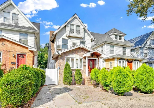 Single family home for sale at 86-44 104th Street, New York, NY 11418 | MLS# 1049339