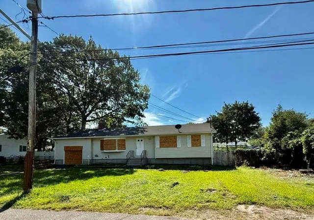 Photo 1 of Sale Pending at 76 Wilson Ave, Brookhaven, NY 11951 | MLS# 1049449 | Listing updated on 2026-09-25