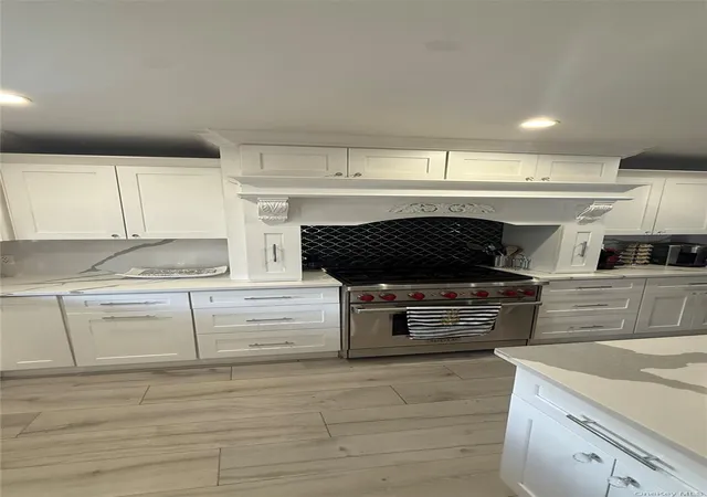 Photo 3 of Single family home for sale at 16027 83rd Street, New York, NY 11414 | MLS# 1049478 | Listing updated on 2026-10-08