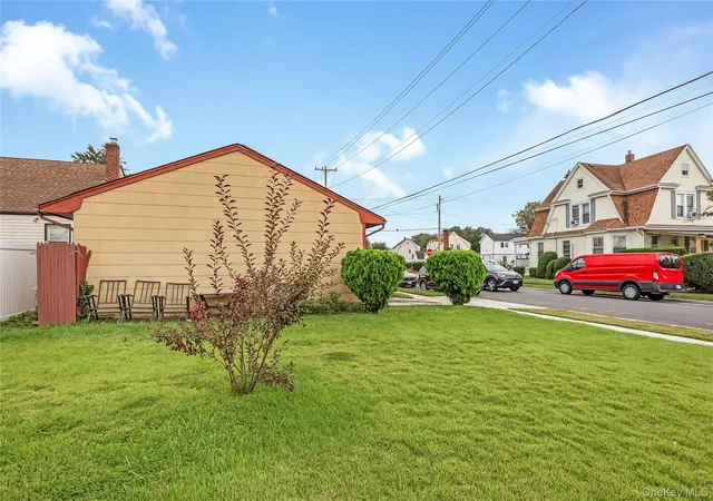 Photo 3 of Single family home for sale at 150 Holly Ave, Hempstead, NY 11550 | MLS# 1049480 | Listing updated on 2026-09-15