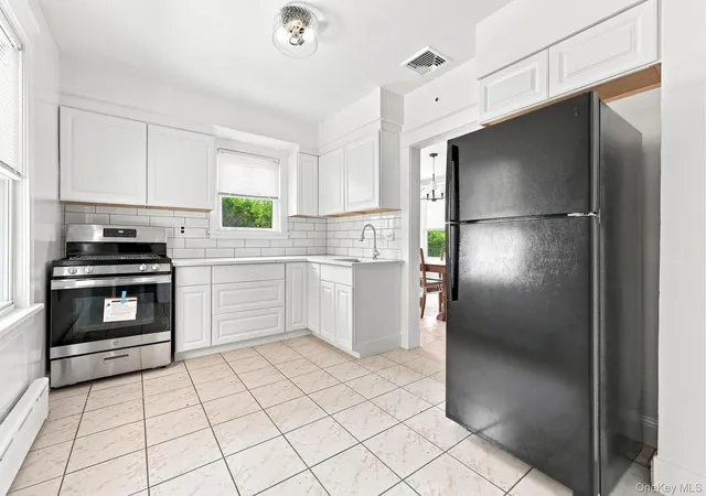 Photo 3 of Single family home for sale at 151 Babbitt Rd, Bedford, NY 10507 | MLS# 1049500 | Listing updated on 2026-09-14