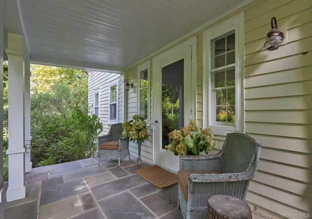 Photo 2 of Single family home for sale at 101 Spring Lake Rd, Red Hook, NY 12571 | MLS# 1049518 | Listing updated on 2026-10-02