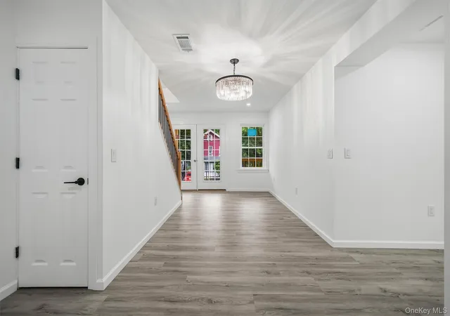Photo 2 of Single family home for sale at 326 North St, Middletown, NY 10940 | MLS# 1049537 | Listing updated on 2026-09-11
