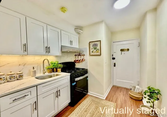 Listing Photo 1 - Condo for sale in building located at 144-35 Sanford Ave, New York, NY 11355 - Unit #3C