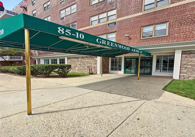 Condo for sale at 85-10 151st Avenue #5G, New York, NY 11414 | MLS# 1049569