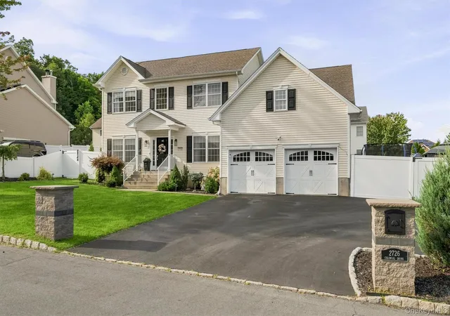 Single family home for sale at 2726 Colonial Dr, New Windsor, NY 12553 | MLS# 1049776