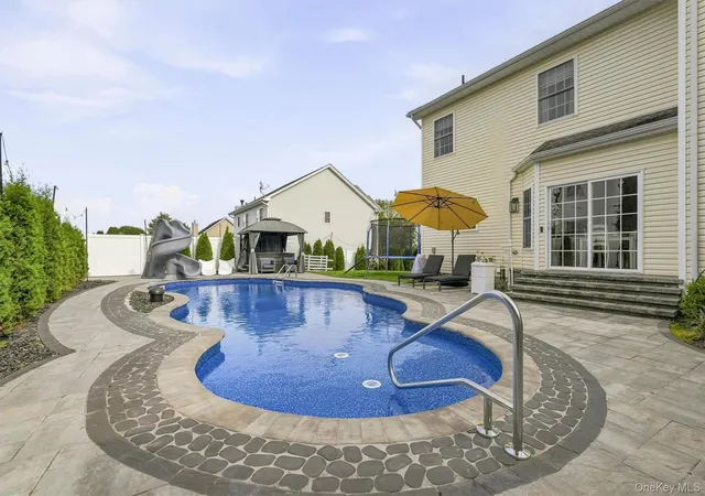 Photo 1 of Single family home for sale at 2726 Colonial Dr, New Windsor, NY 12553 | MLS# 1049776 | Listing updated on 2026-09-15