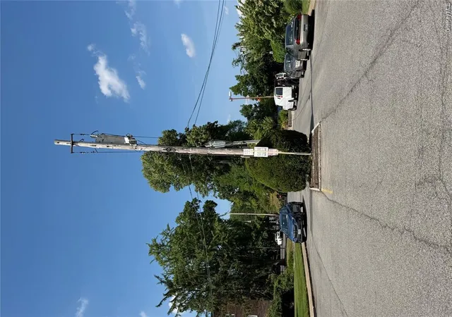 Photo 18 of Condo for sale at 25 Shady Glen Ct #3B, New Rochelle, NY 10805 | MLS# 1049919 | Listing updated on 2026-09-15