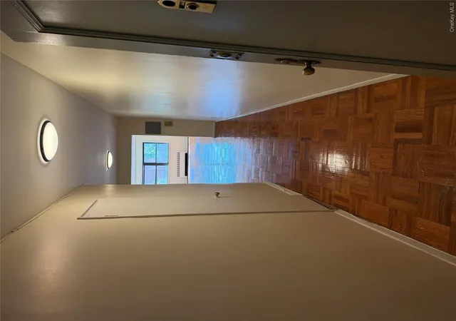Photo 3 of Condo for sale at 25 Shady Glen Ct #3B, New Rochelle, NY 10805 | MLS# 1049919 | Listing updated on 2026-09-15