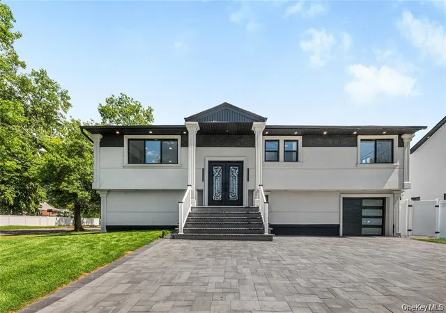 Single family home for sale at 274 Central Park Rd, Oyster Bay, NY 11803 | MLS# 1049939