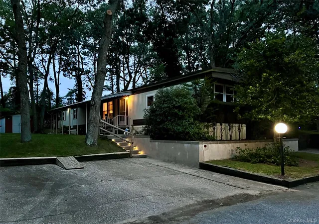 Photo 1 of Manufactured home for sale at 433 Mill Rd #91, Riverhead, NY 11933 | MLS# 1049944 | Listing updated on 2026-09-15