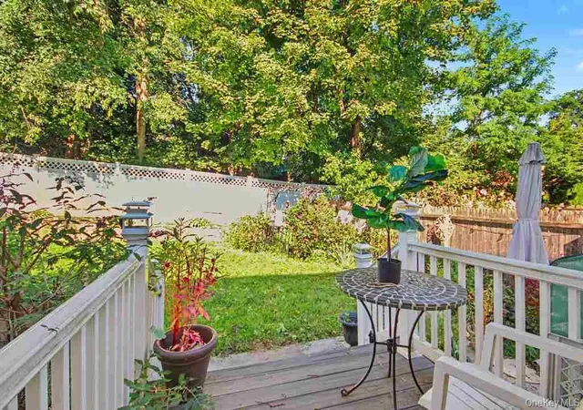 Photo 3 of Single family home for sale at 8 Curry Rd, Greenburgh, NY 10706 | MLS# 1050026 | Listing updated on 2026-09-15