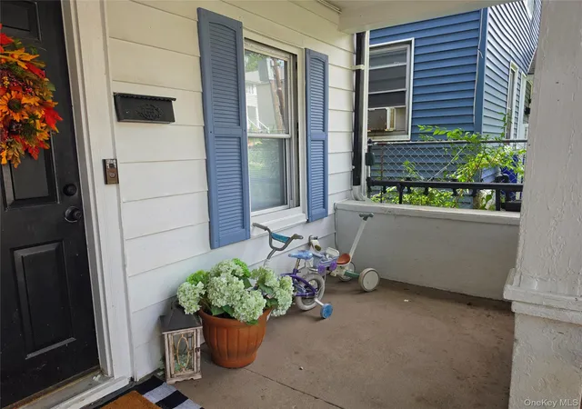 Photo 3 of Single family home for sale at 33 E Catherine St, Orangetown, NY 10960 | MLS# 1050101 | Listing updated on 2026-10-07