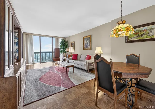 Photo 3 of House for sale at 27110 Grand Central Pkwy #29S, New York, NY 11005 | MLS# 1050400 | Listing updated on 2026-09-24