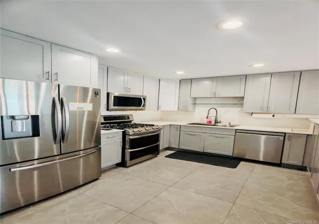 Photo 3 of Condo for sale at 1088 E 73rd Street #3C, New York, NY 11234 | MLS# 1050683 | Listing updated on 2026-09-15