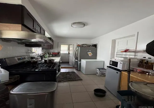 Photo 3 of Multi family home for sale at 140 24 Quince Ave, New York, NY 11355 | MLS# 1050693 | Listing updated on 2026-09-15